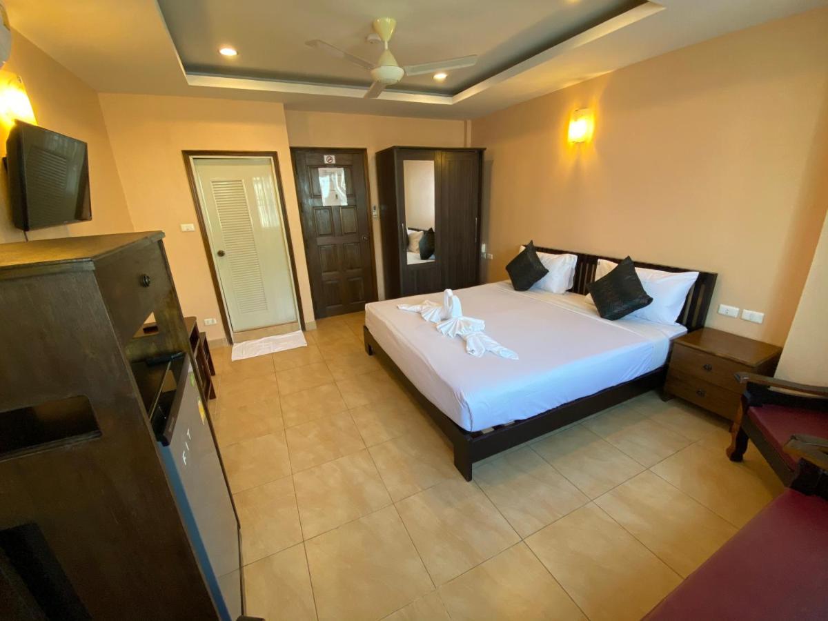 Star Guesthouse Patong Eksteriør bilde