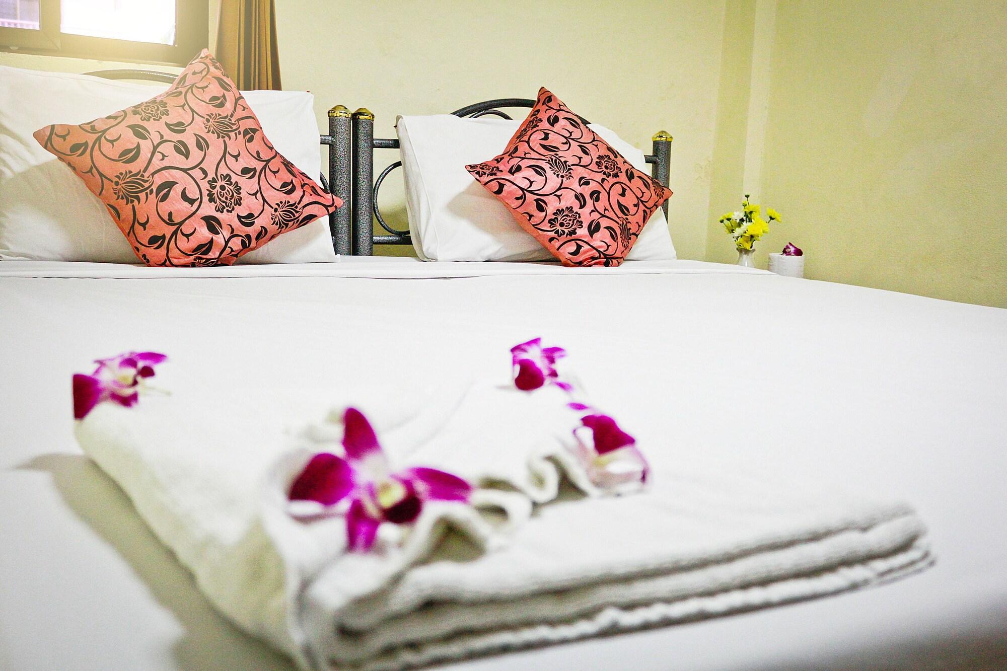 Star Guesthouse Patong Eksteriør bilde